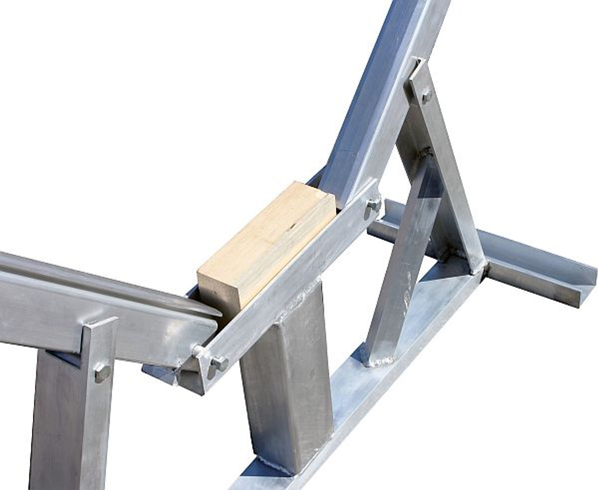 Motorbåtkrybbe aluminium selvjusterende